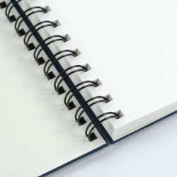 Блокнот для акварелі на спіралі Watercolor by Fabriano, А5, 200г/м2, 32 л, папір білий, Індіго, ROSA Блокнот для акварелі на спіралі Watercolor by Fabriano, А5, 200г/м2, 32 л, папір білий, Індіго, ROSA