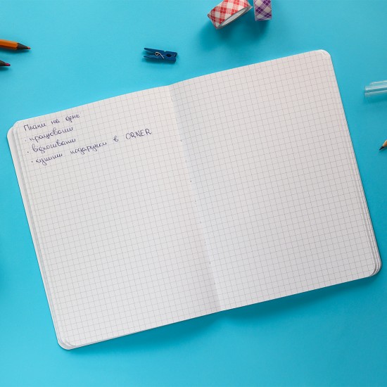 Блокнот А5, 144арк, крапка  "Гав! Коргі" синій, ORNER