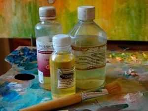 Олії для живопису олійними фарбами.