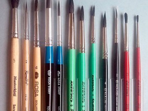 Огляд круглих пензлів з білки різних виробників. Огляд круглих пензлів з білки різних виробників.