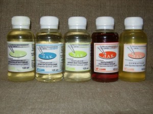 ЛАКИ ДЛЯ ОЛІЙНОГО ЖИВОПИСУ. РІЗНОВИДИ І ОСОБЛИВОСТІ ВИКОРИСТАННЯ